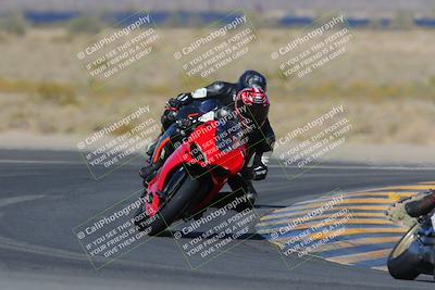 media/Apr-09-2023-SoCal Trackdays (Sun) [[333f347954]]/Turn 11 (10am)/